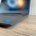 DELL Vostro 15 3000（3500） / 2021年2月製 / Core i3-1115G4 / メモリ8GB / 新品SSD240GB / Windows11 25H2 / LibreOffice / 15.6型 HN-2011 - 画像 (8)